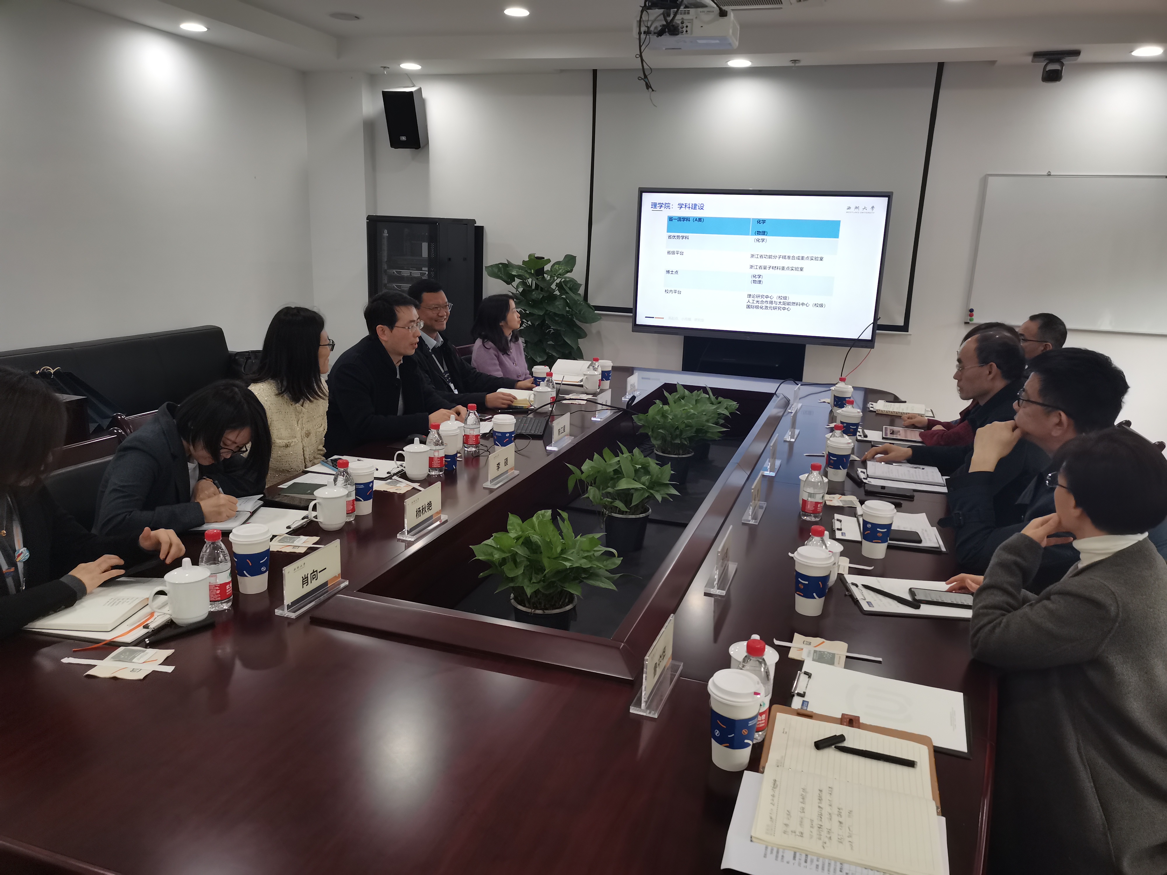 1615429973.jpg 西湖1.jpg