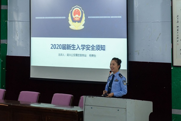 1602137116.jpg 4.jpg